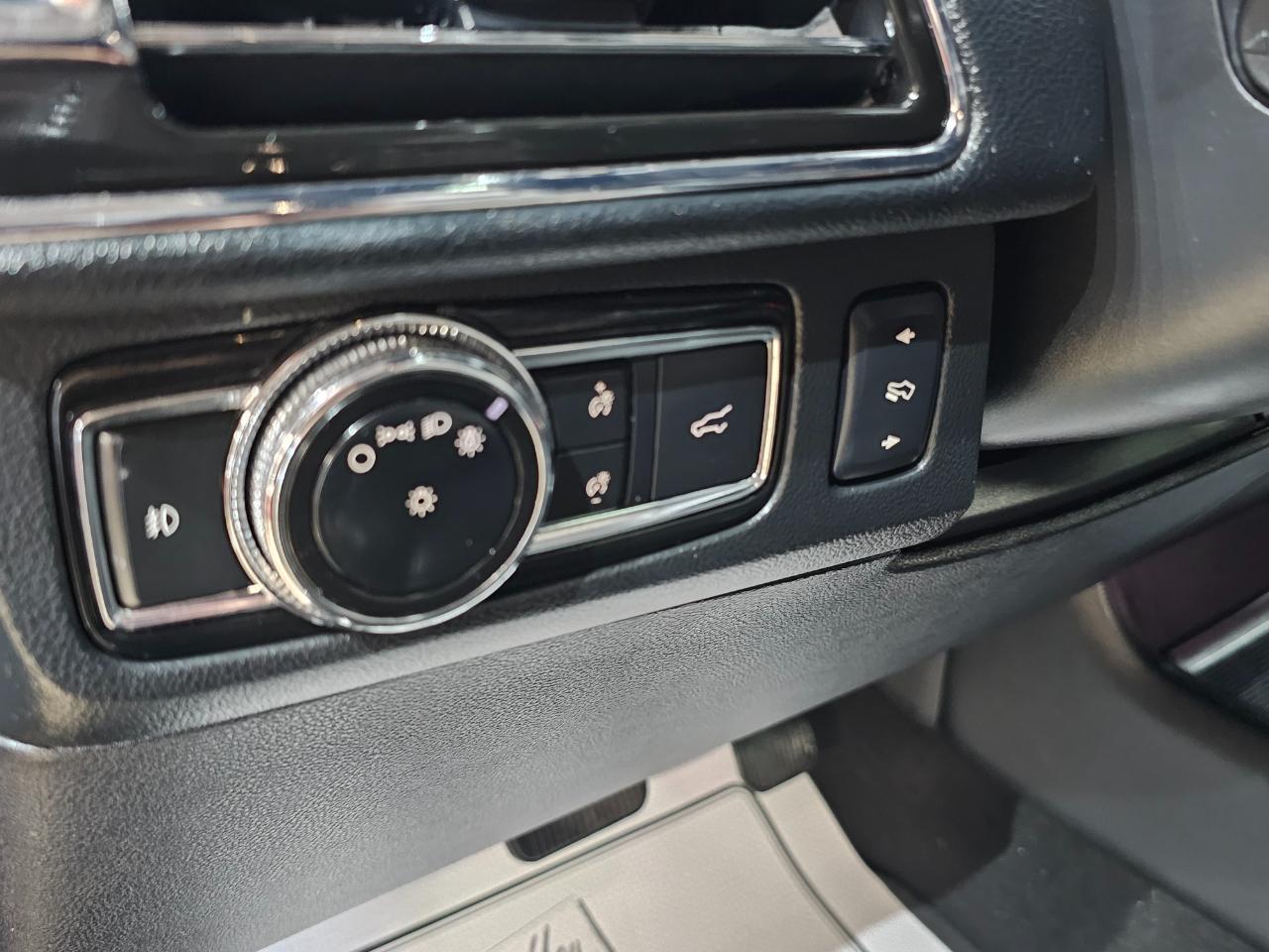 Lincoln Navigator 4x4 Select 2018