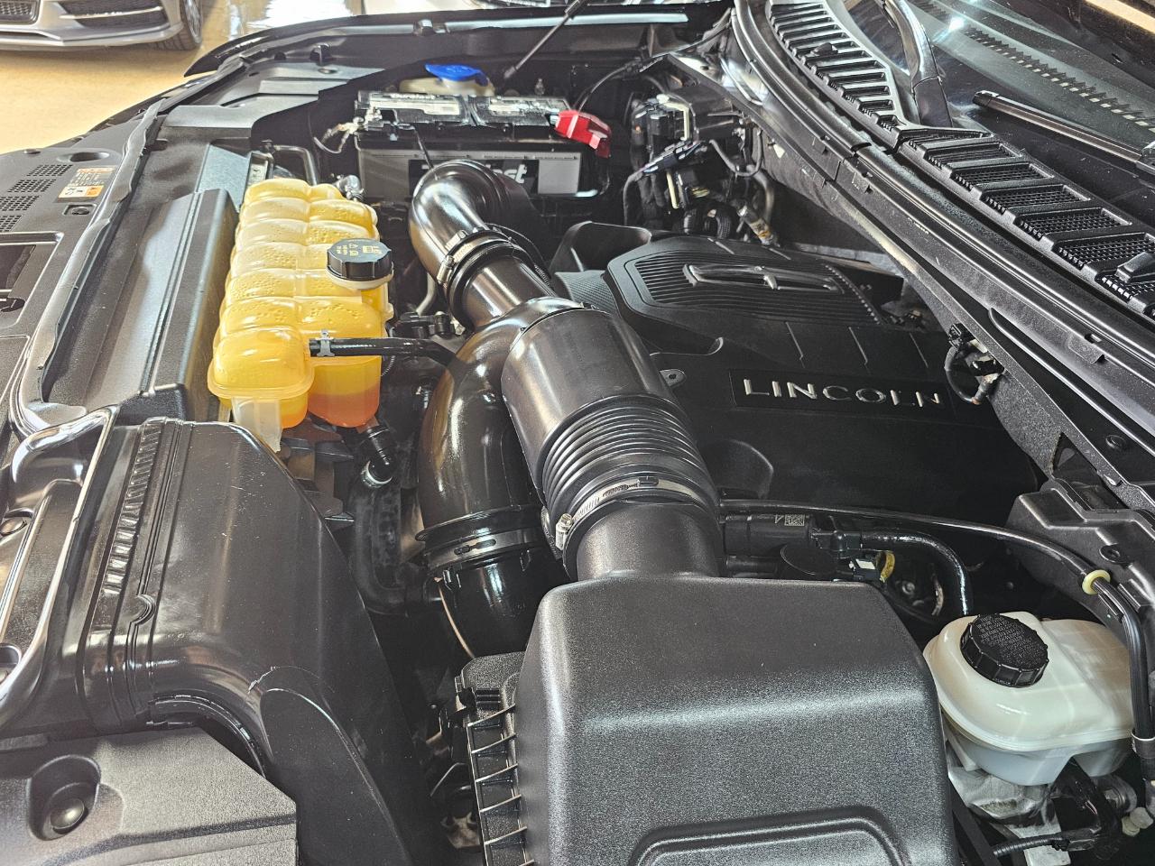 Lincoln Navigator 4x4 Select 2018