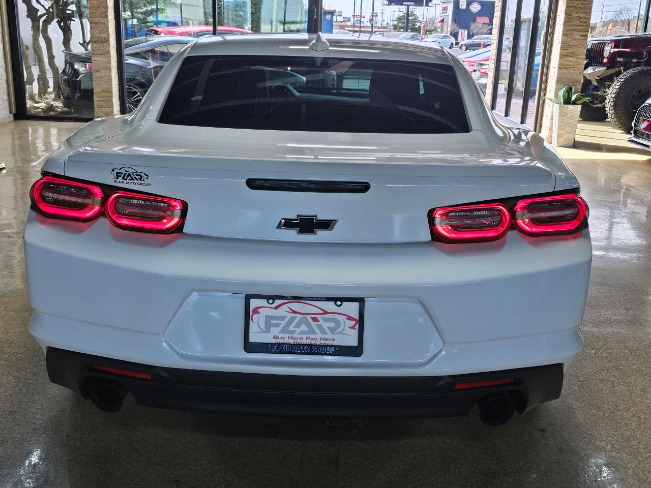Chevrolet Camaro 2dr Cpe 2LT 2019