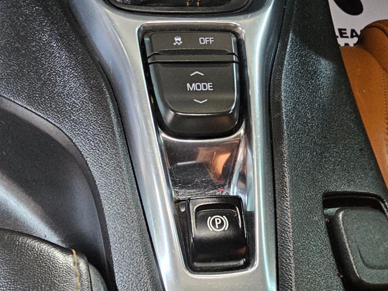 Chevrolet Camaro 2dr Cpe 2LT 2019