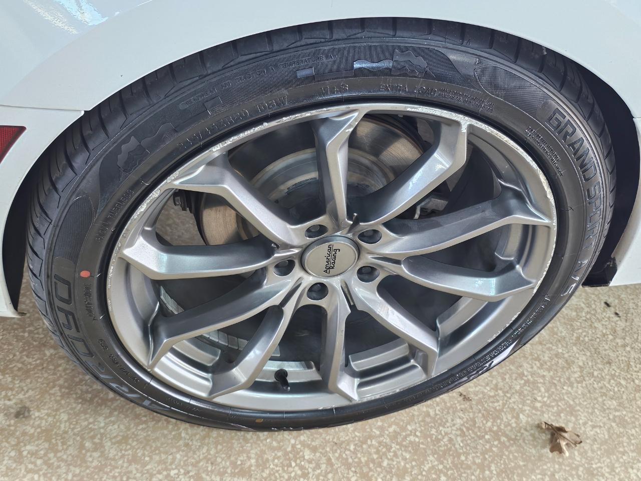 Chevrolet Camaro 2dr Cpe 2LT 2019