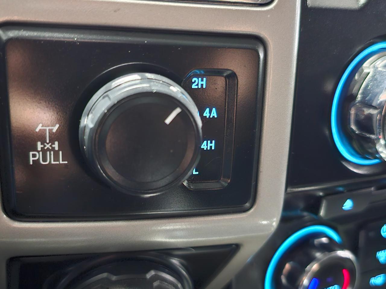 Ford F-150 4WD SuperCrew 145" King Ranch 2016