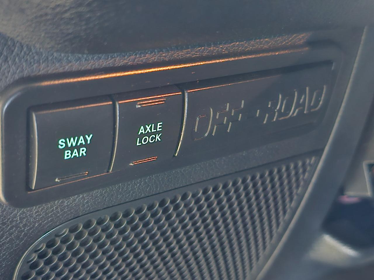 Jeep Wrangler Unlimited 4WD 4dr Rubicon 2012