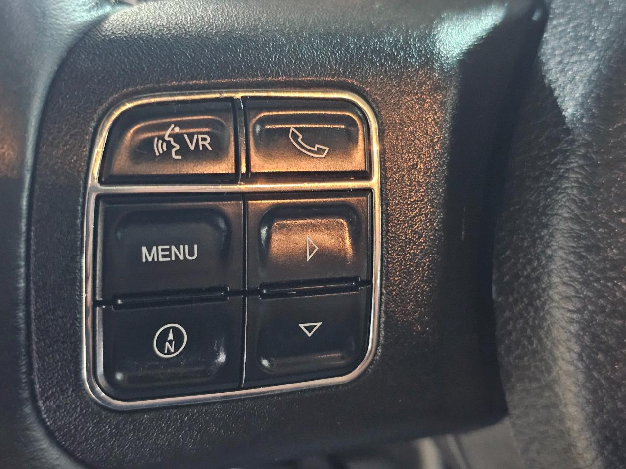 Jeep Wrangler Unlimited 4WD 4dr Rubicon 2012