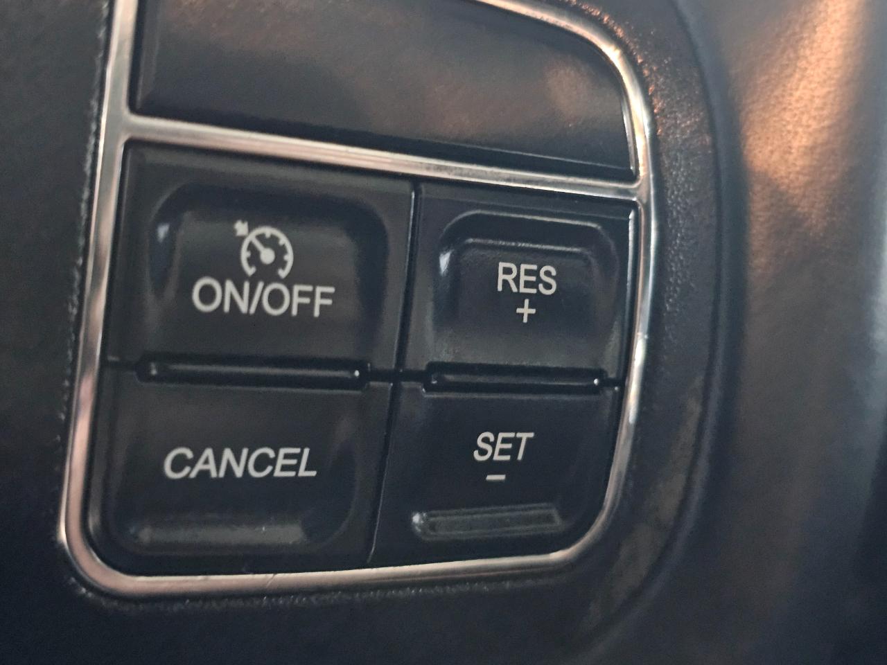 Jeep Wrangler Unlimited 4WD 4dr Rubicon 2012