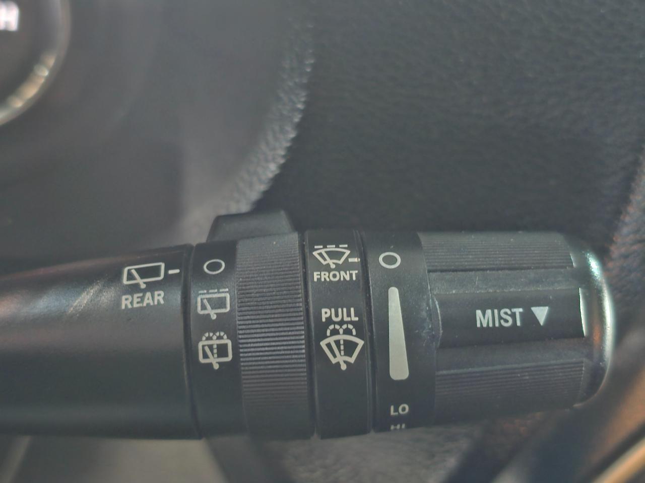 Jeep Wrangler Unlimited 4WD 4dr Rubicon 2012