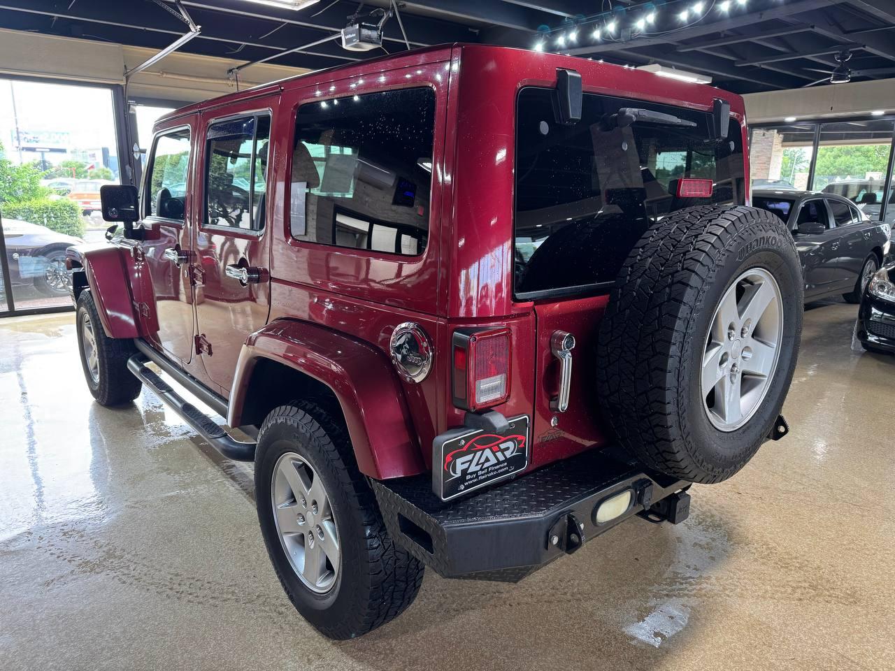 Jeep Wrangler Unlimited 4WD 4dr Rubicon 2012
