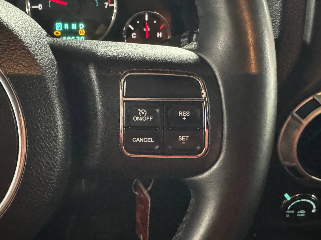 Jeep Wrangler Unlimited 4WD 4dr Rubicon 2012