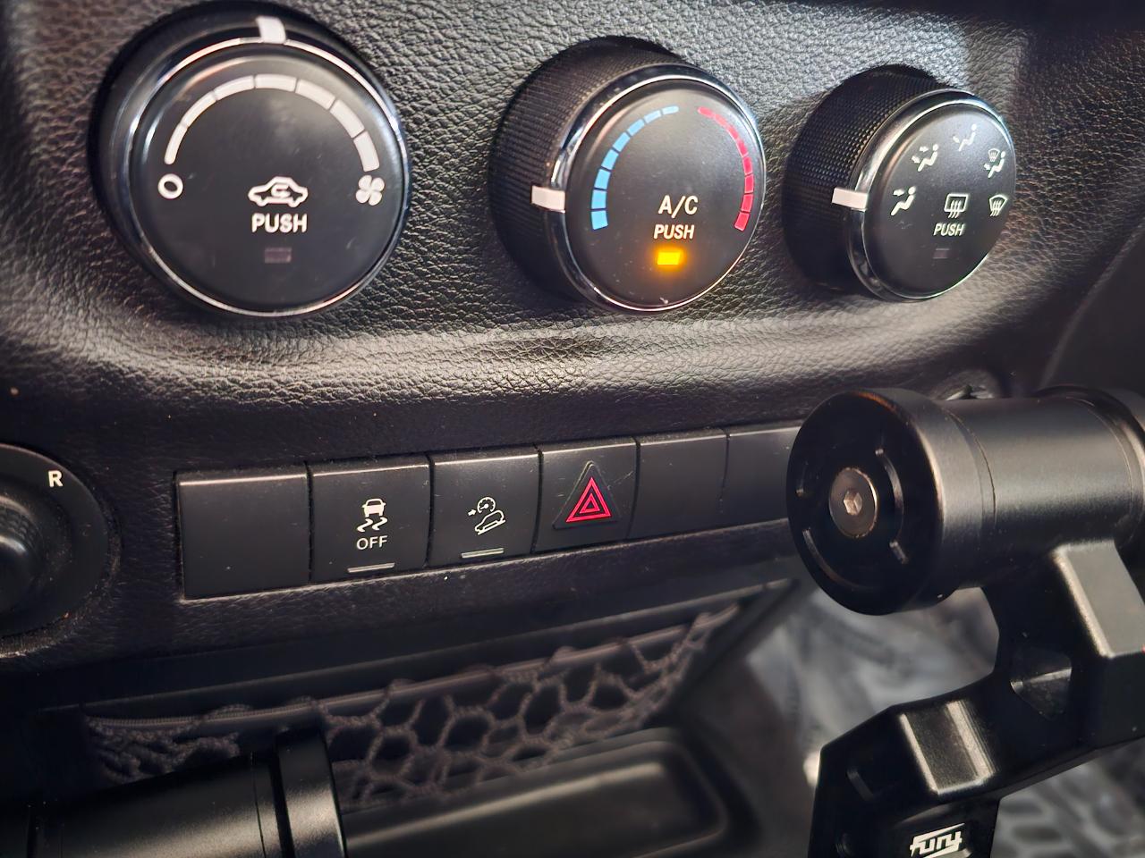 Jeep Wrangler Willys Wheeler 4x4 2017