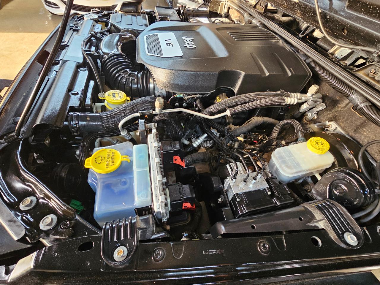 Jeep Wrangler Willys Wheeler 4x4 2017