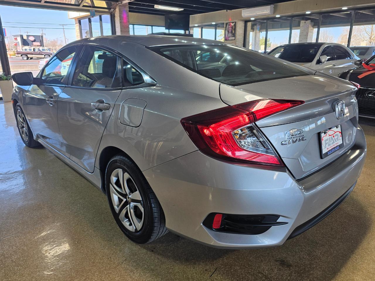 Honda Civic Sedan 4dr CVT LX 2016