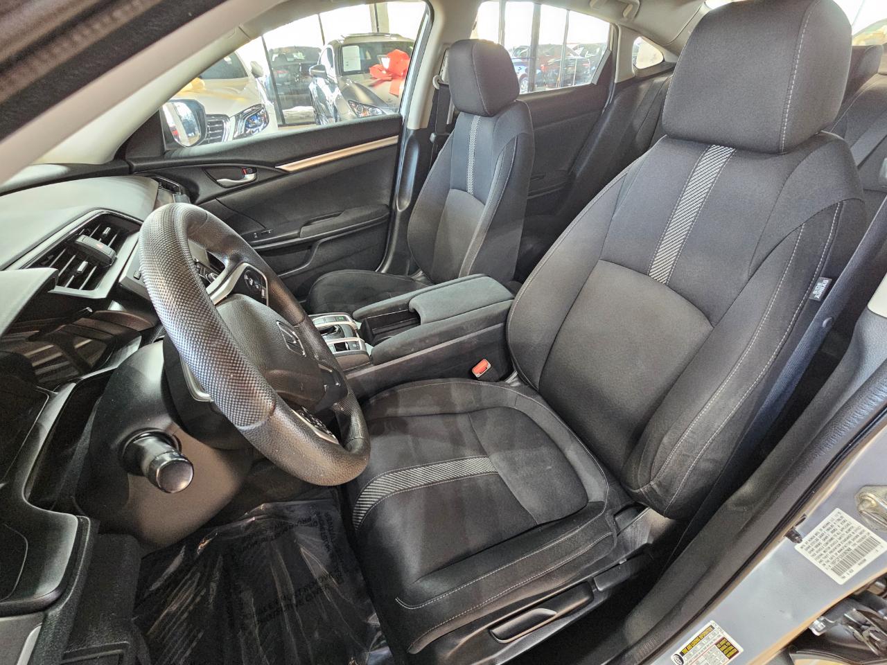 Honda Civic Sedan 4dr CVT LX 2016