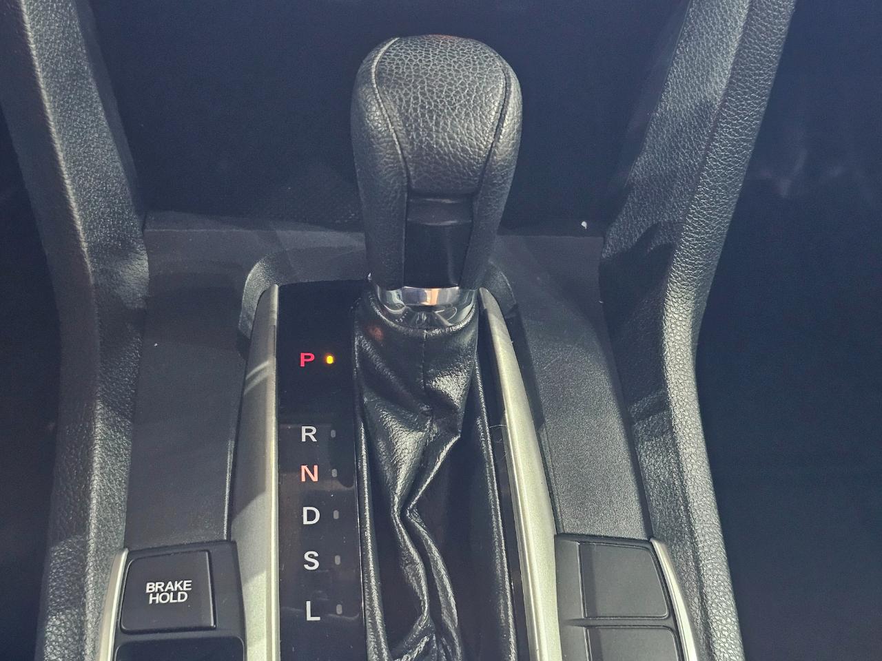 Honda Civic Sedan 4dr CVT LX 2016