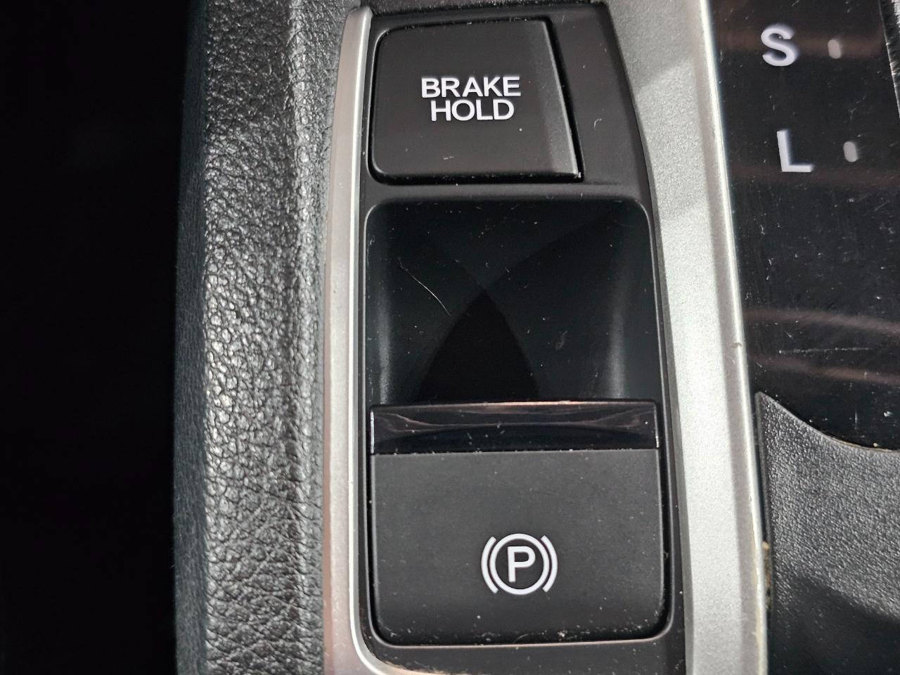 Honda Civic Sedan 4dr CVT LX 2016