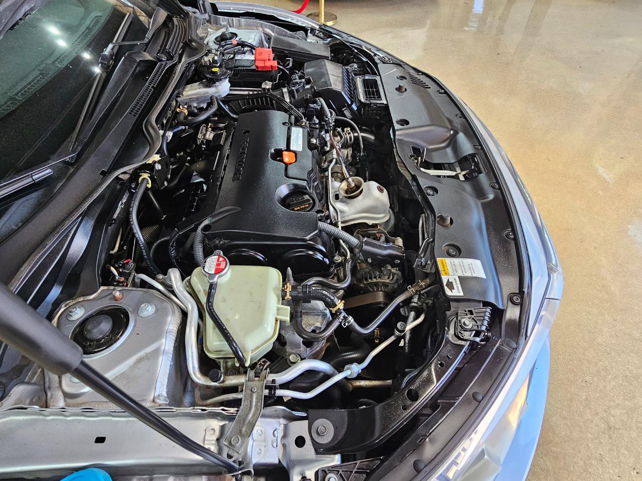 Honda Civic Sedan 4dr CVT LX 2016