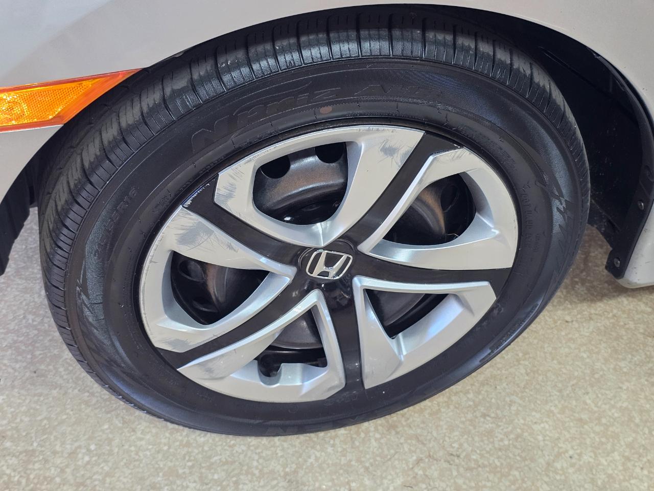 Honda Civic Sedan 4dr CVT LX 2016