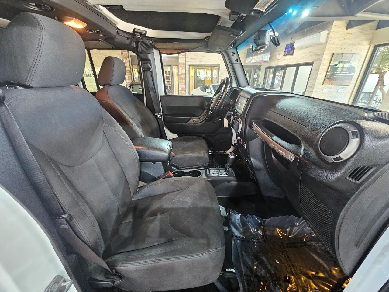 Jeep Wrangler Unlimited Sport 4x4 2017