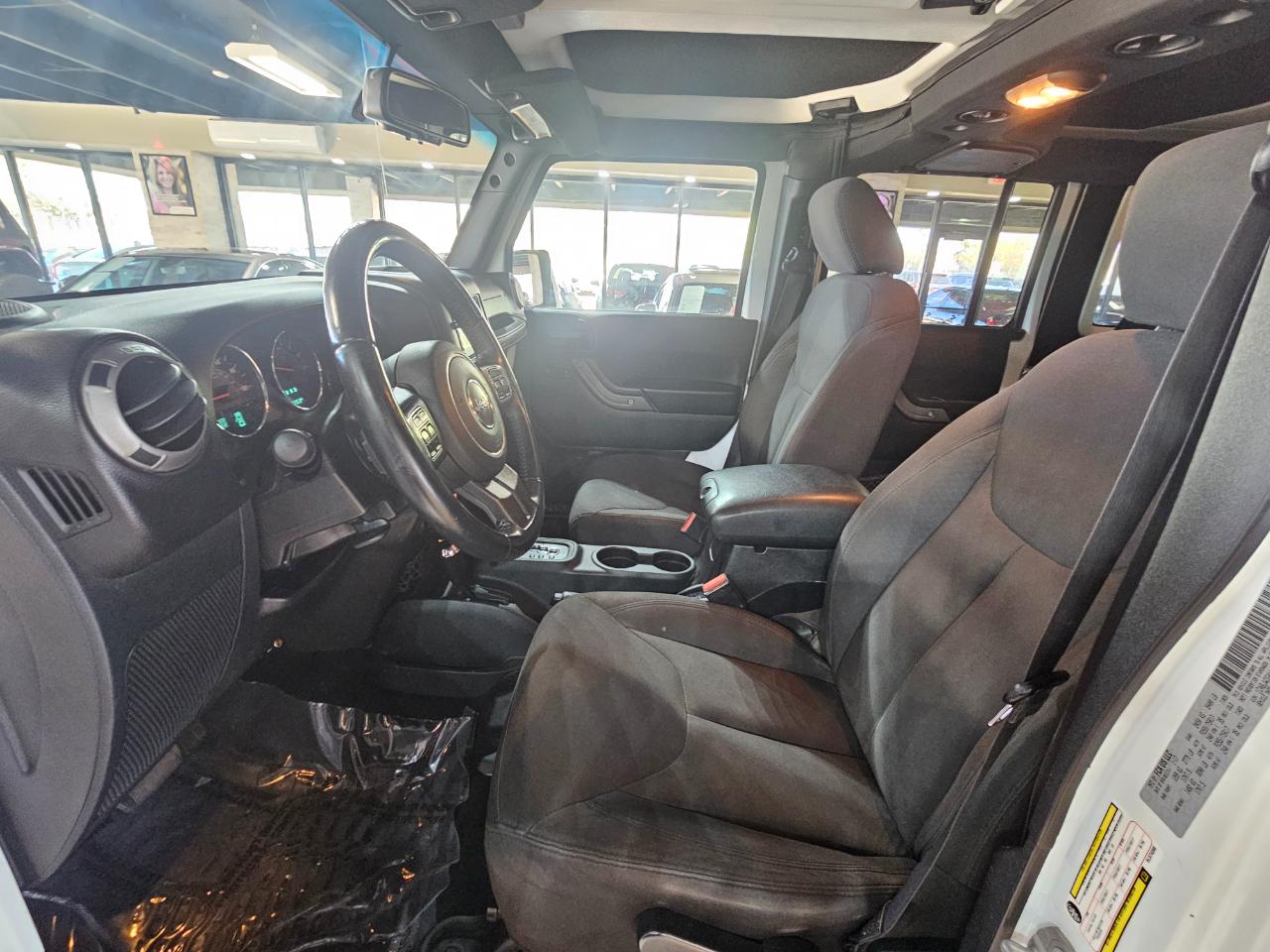 Jeep Wrangler Unlimited Sport 4x4 2017