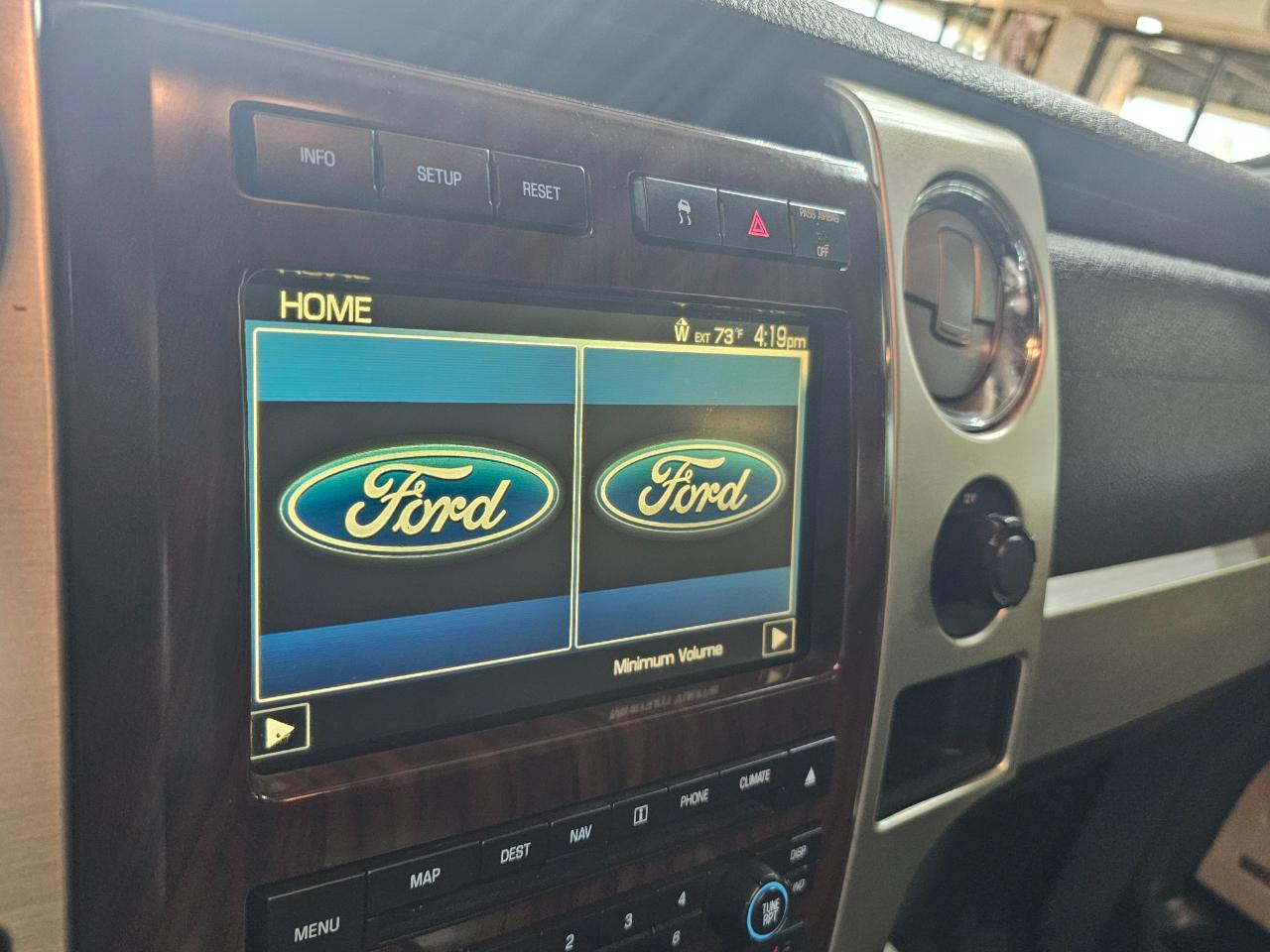 Ford F-150 2WD SuperCrew 145" Platinum 2010