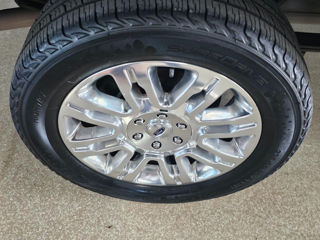 Ford F-150 2WD SuperCrew 145" Platinum 2010