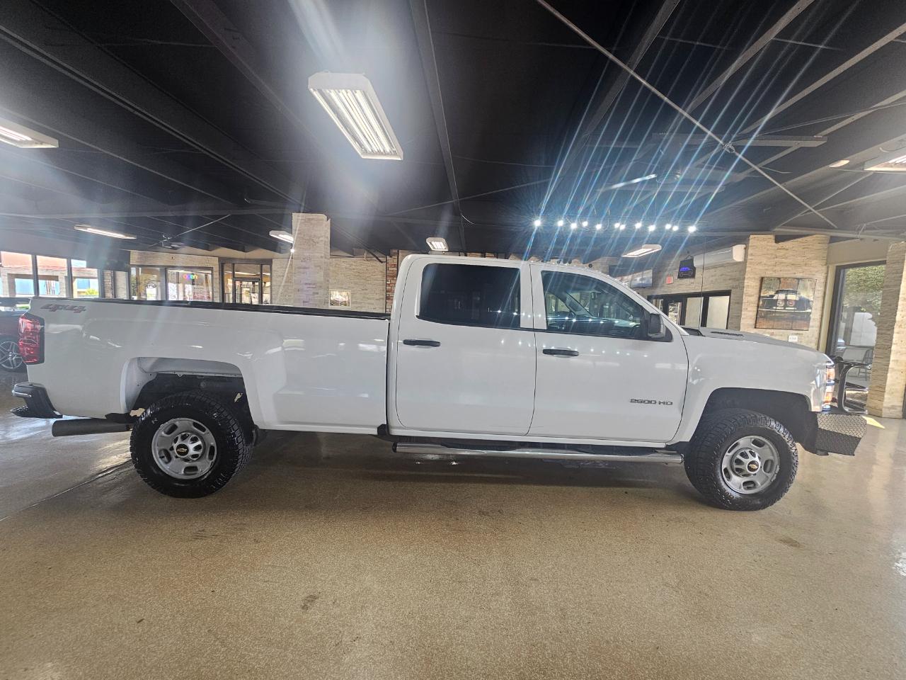 Chevrolet Silverado 2500HD 4WD Crew Cab 167.7" Work Truck 2019