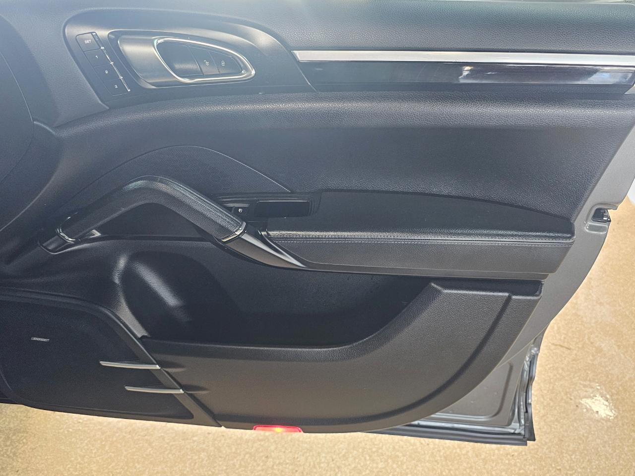 Porsche Cayenne AWD 2018