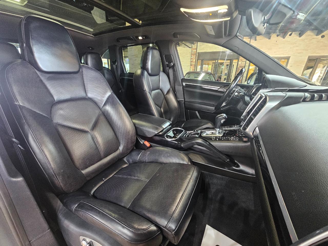 Porsche Cayenne AWD 2018