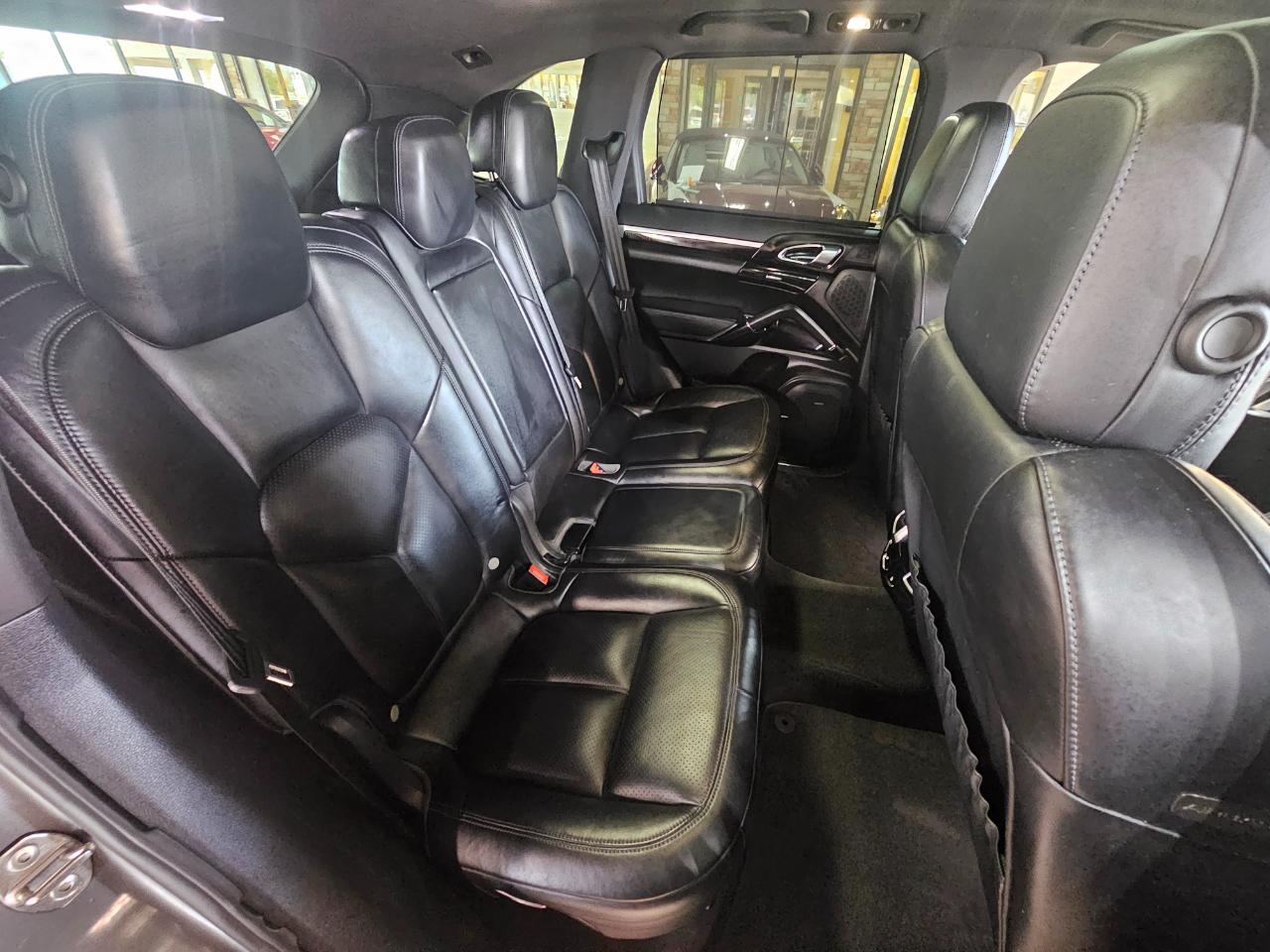 Porsche Cayenne AWD 2018