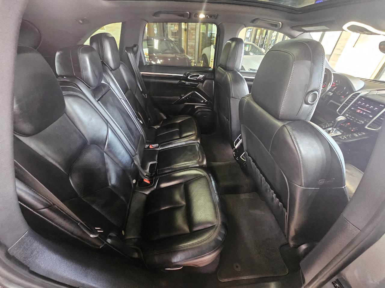 Porsche Cayenne AWD 2018