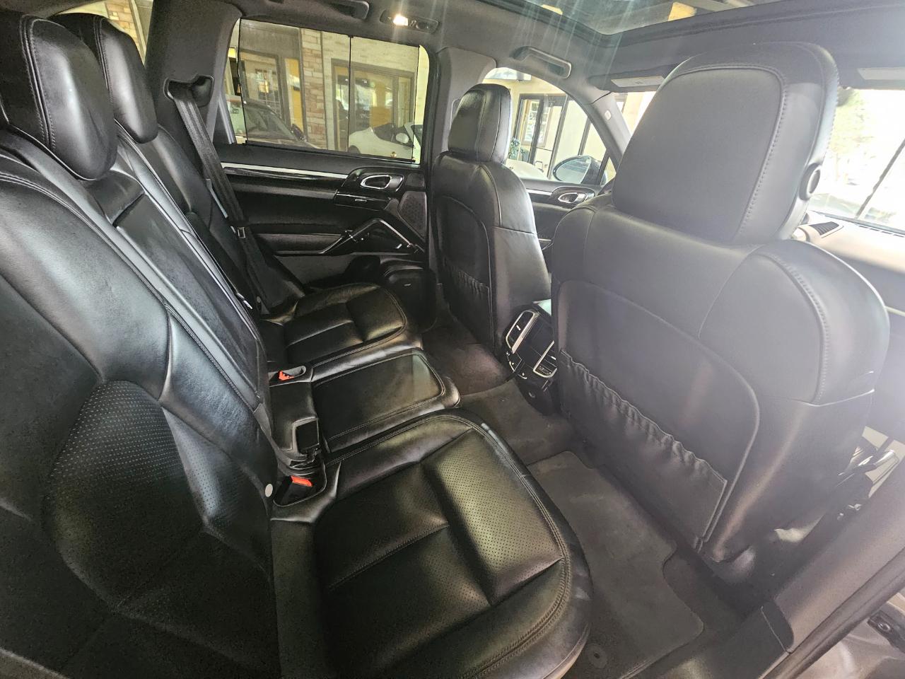 Porsche Cayenne AWD 2018