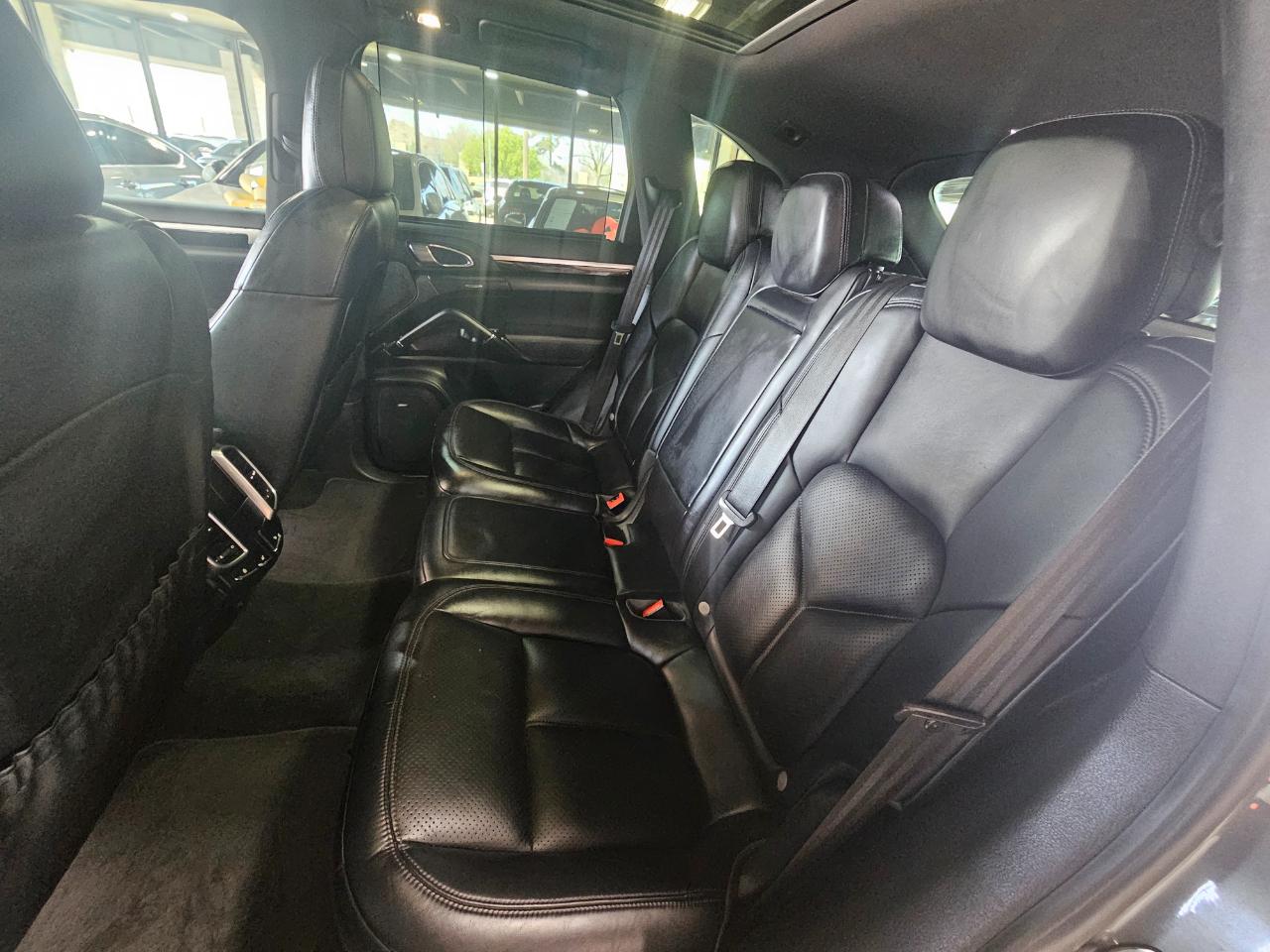 Porsche Cayenne AWD 2018