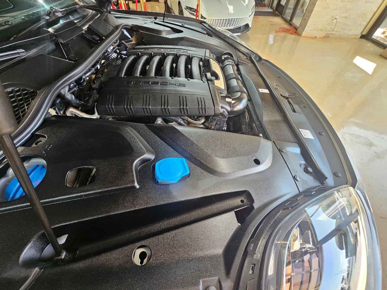 Porsche Cayenne AWD 2018