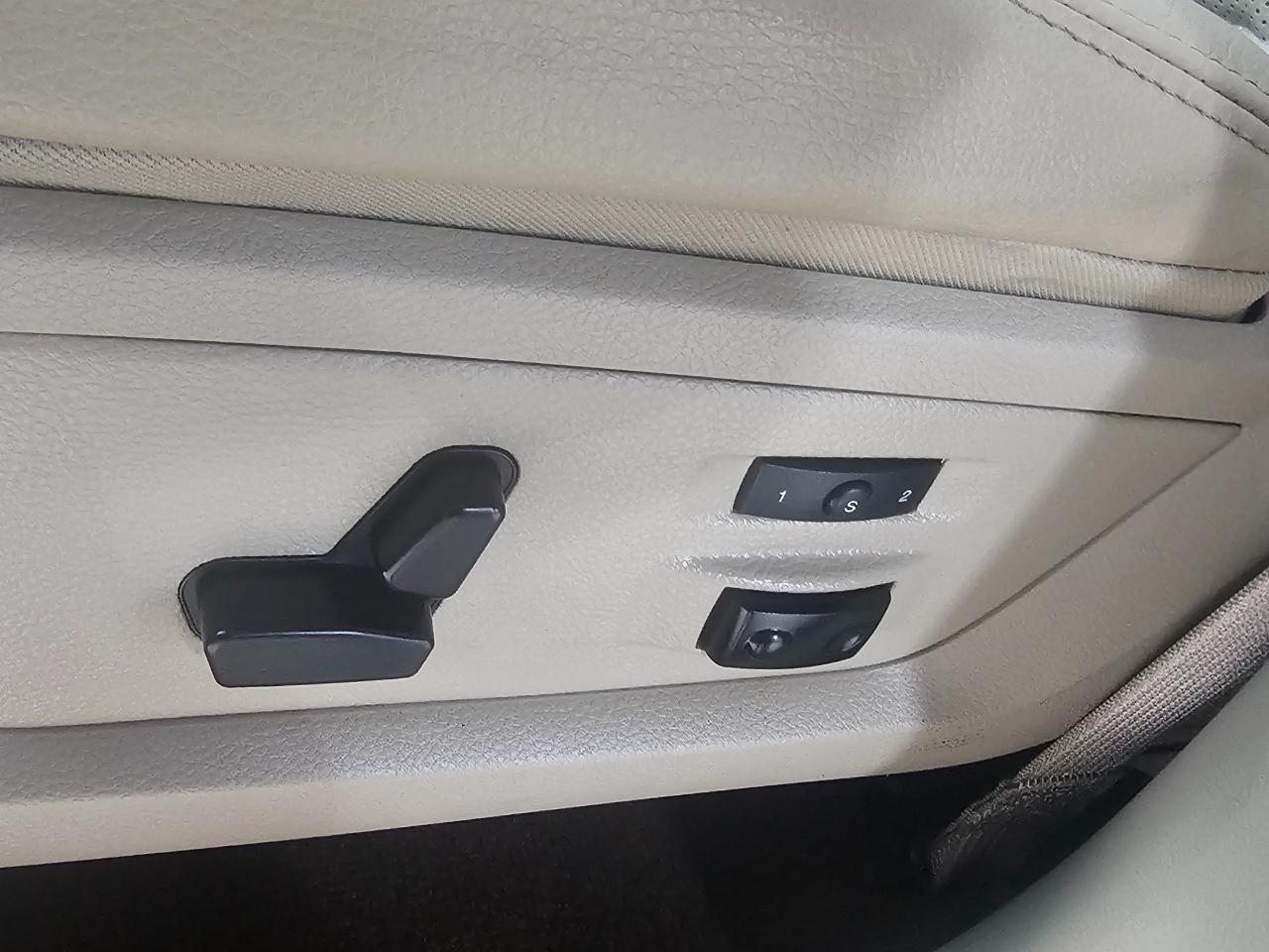 RAM 1500 Laramie 4x4 Crew Cab 5'7" Box 2017