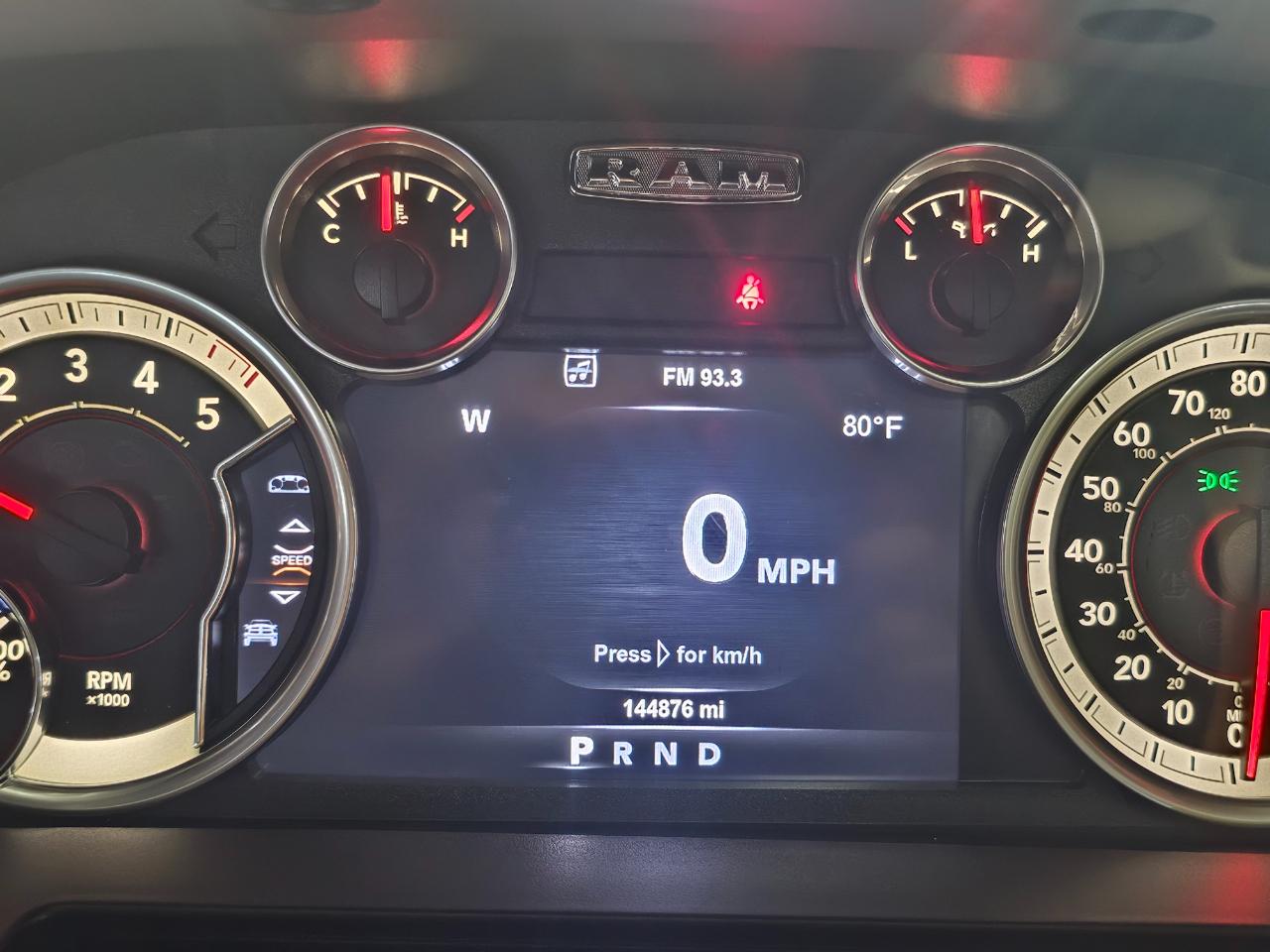 RAM 1500 Laramie 4x4 Crew Cab 5'7" Box 2017