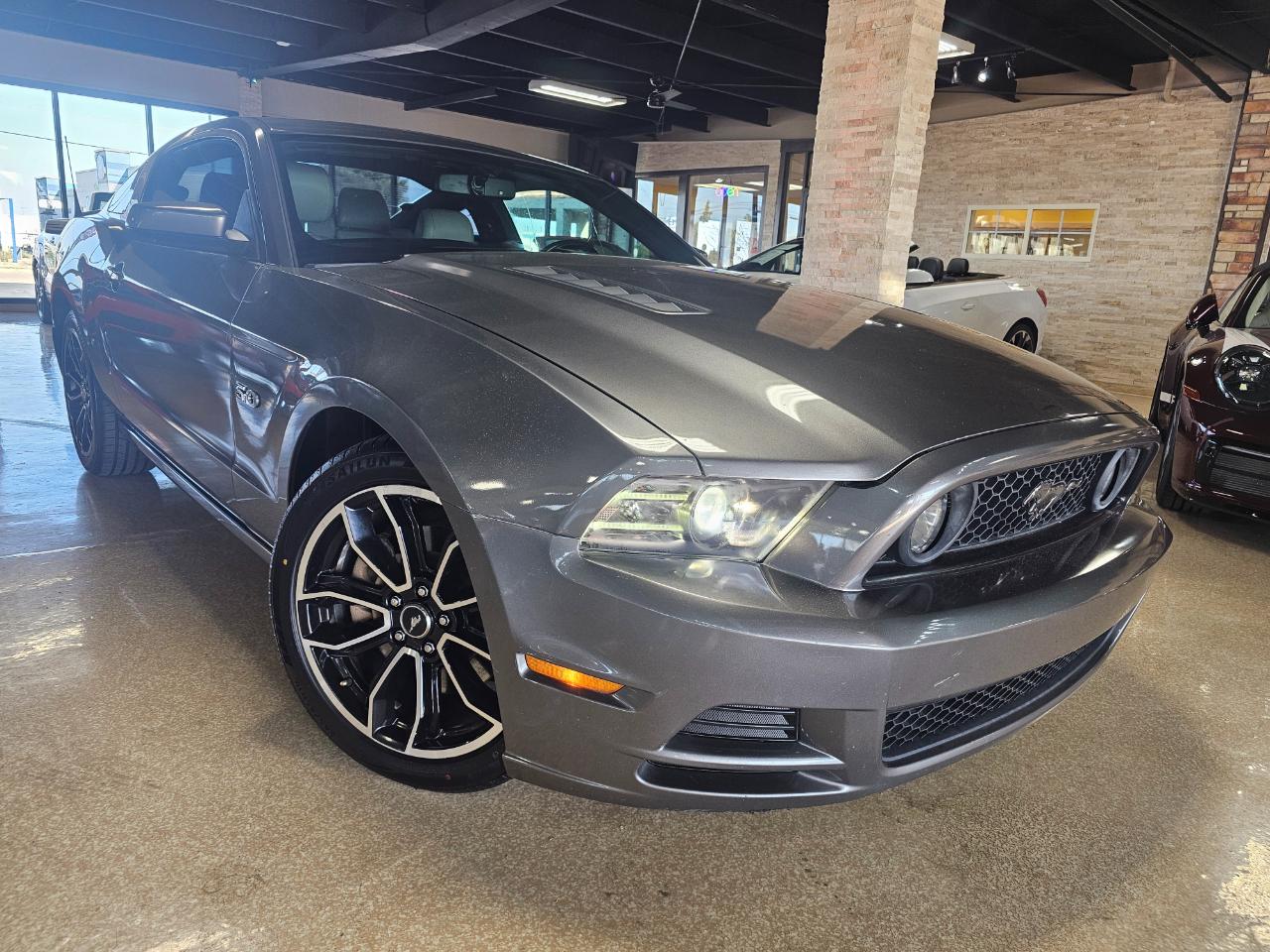 Ford Mustang 2dr Cpe GT 2013