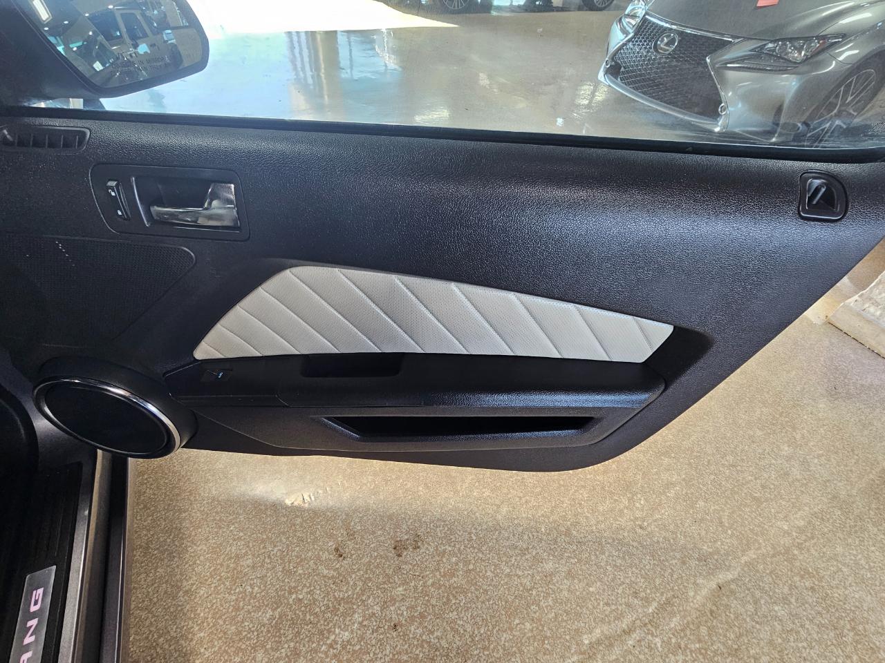 Ford Mustang 2dr Cpe GT 2013