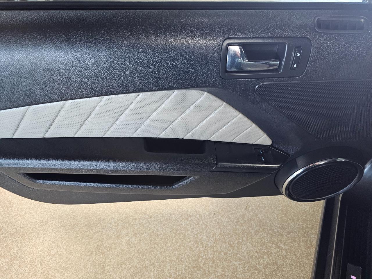 Ford Mustang 2dr Cpe GT 2013