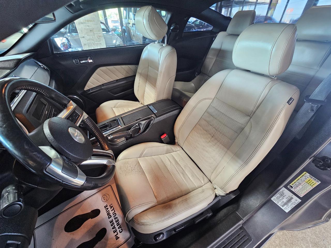 Ford Mustang 2dr Cpe GT 2013