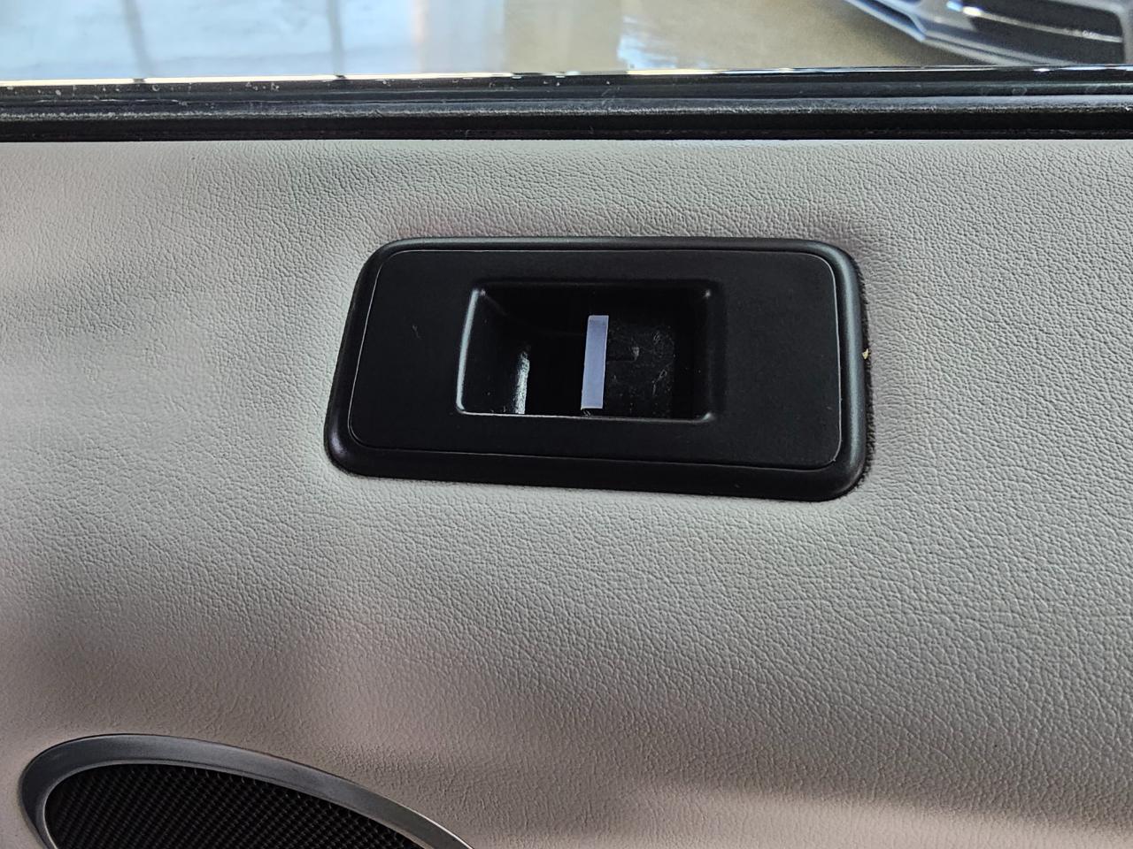 Land Rover Range Rover Sport 4WD 4dr HSE 2015