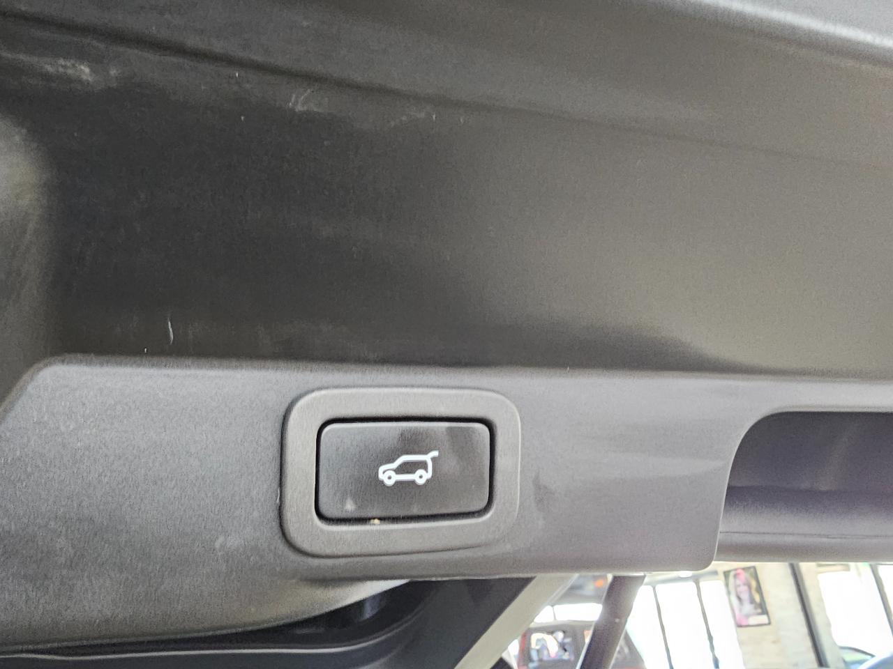 Land Rover Range Rover Sport 4WD 4dr HSE 2015