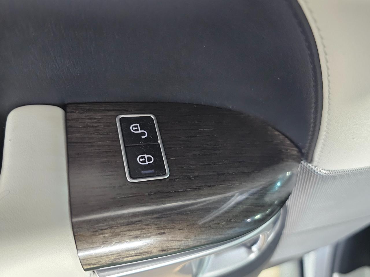 Land Rover Range Rover Sport 4WD 4dr HSE 2015