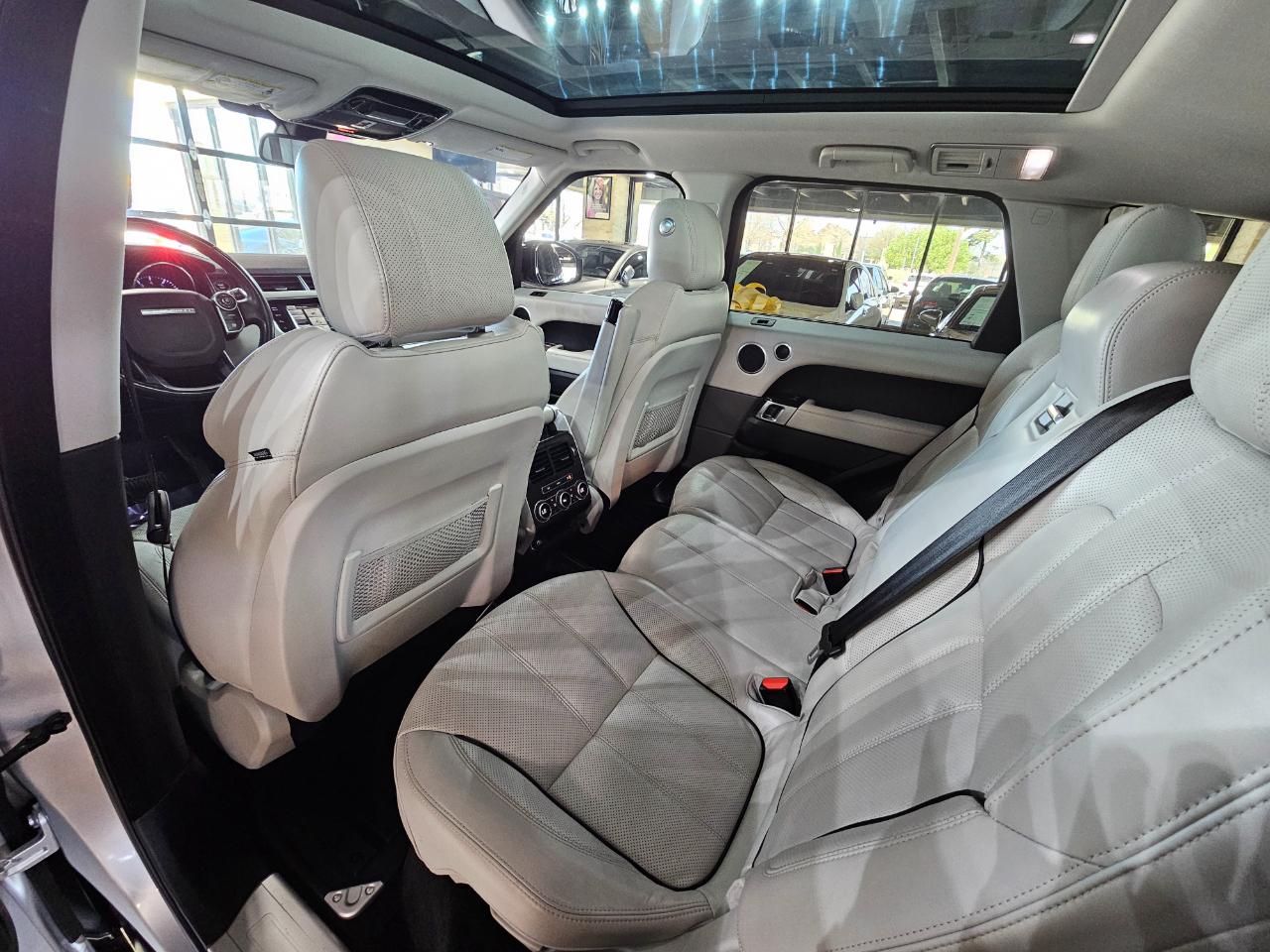 Land Rover Range Rover Sport 4WD 4dr HSE 2015