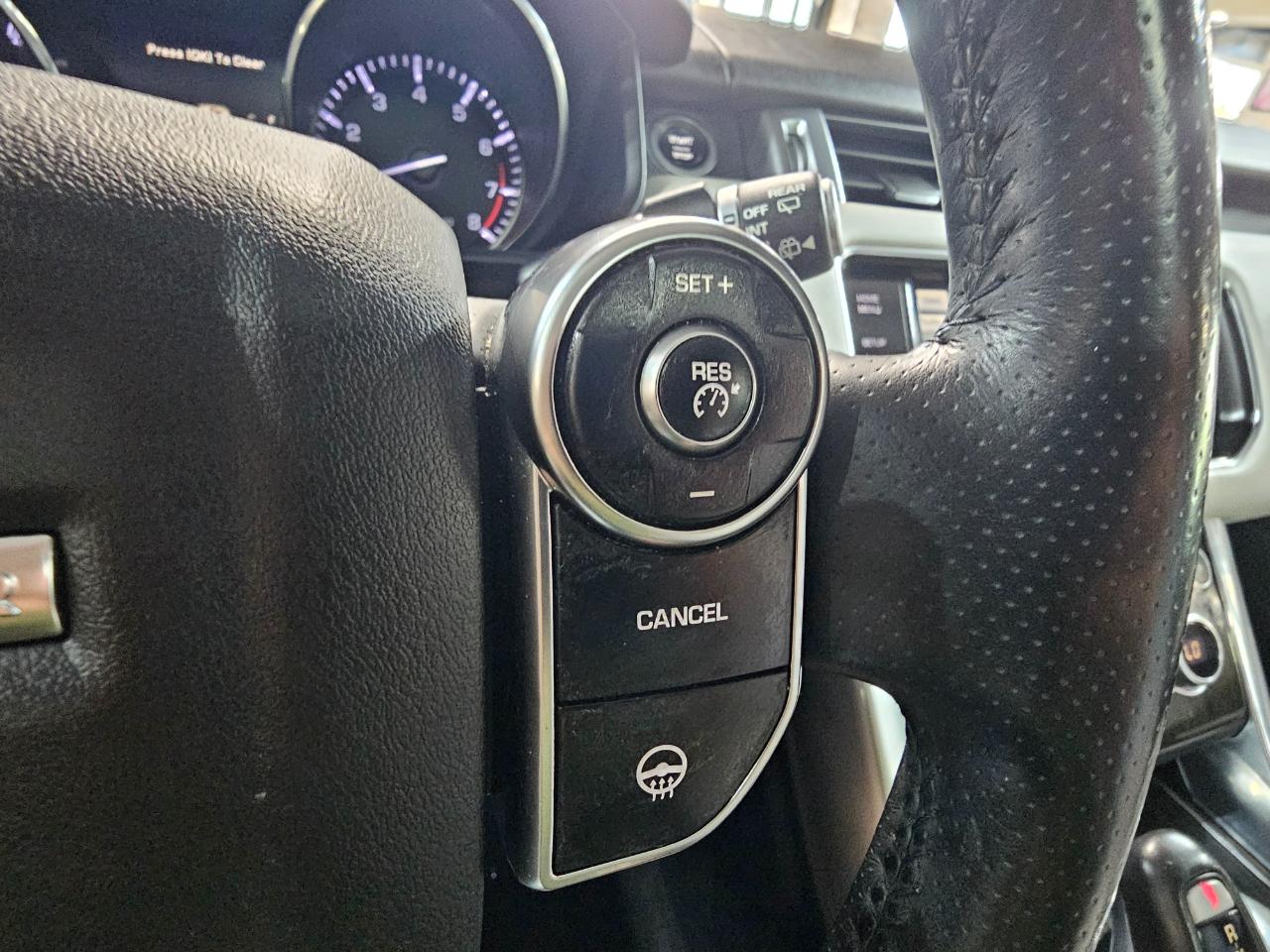 Land Rover Range Rover Sport 4WD 4dr HSE 2015