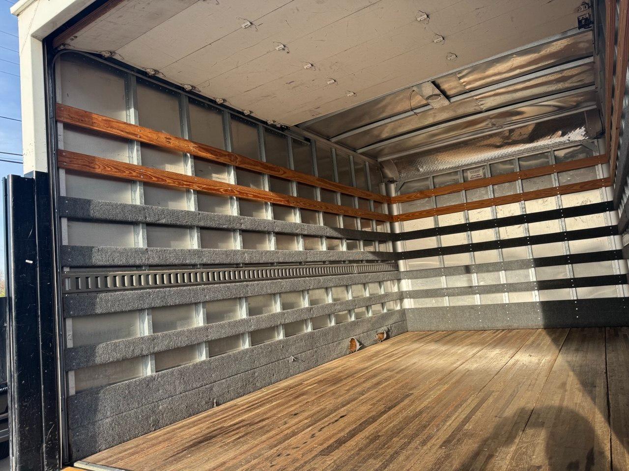 Isuzu NPR GAS REG 109" WB 12000 GVWR IBT PWL 2016