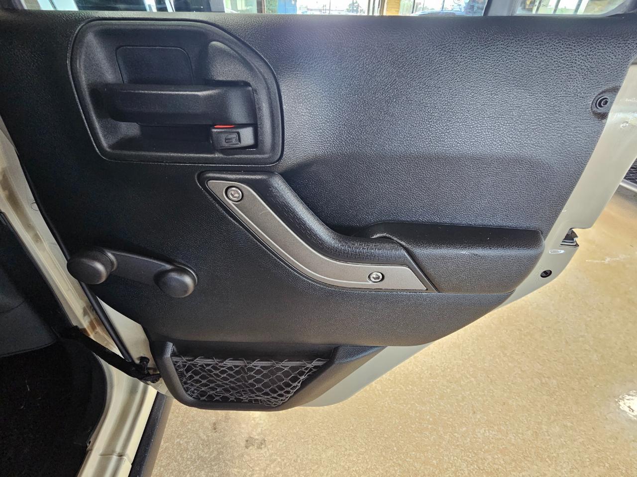 Jeep Wrangler JK Unlimited Willys Wheeler 4x4 2018