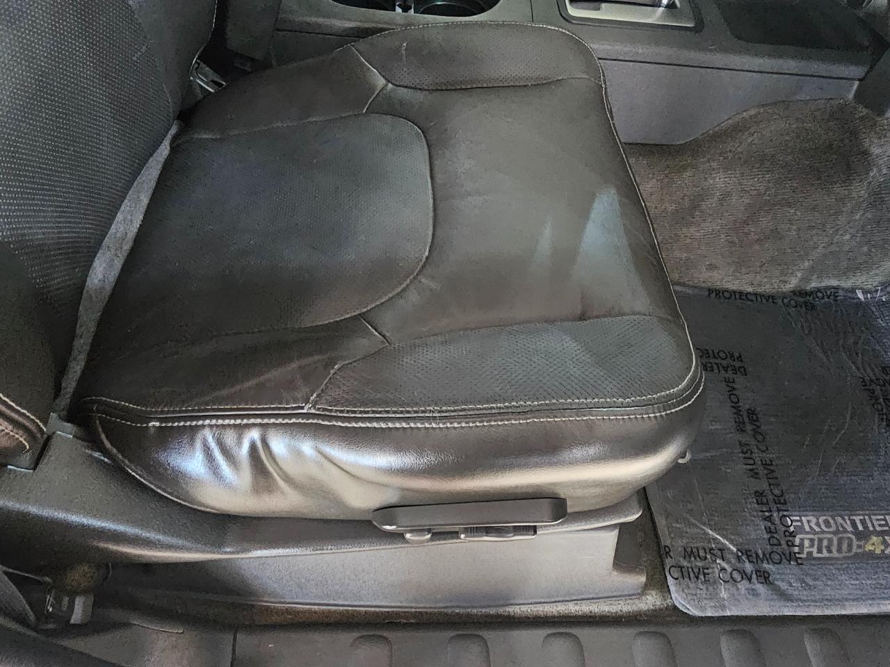 Nissan Frontier 4WD Crew Cab SWB Auto PRO-4X 2013