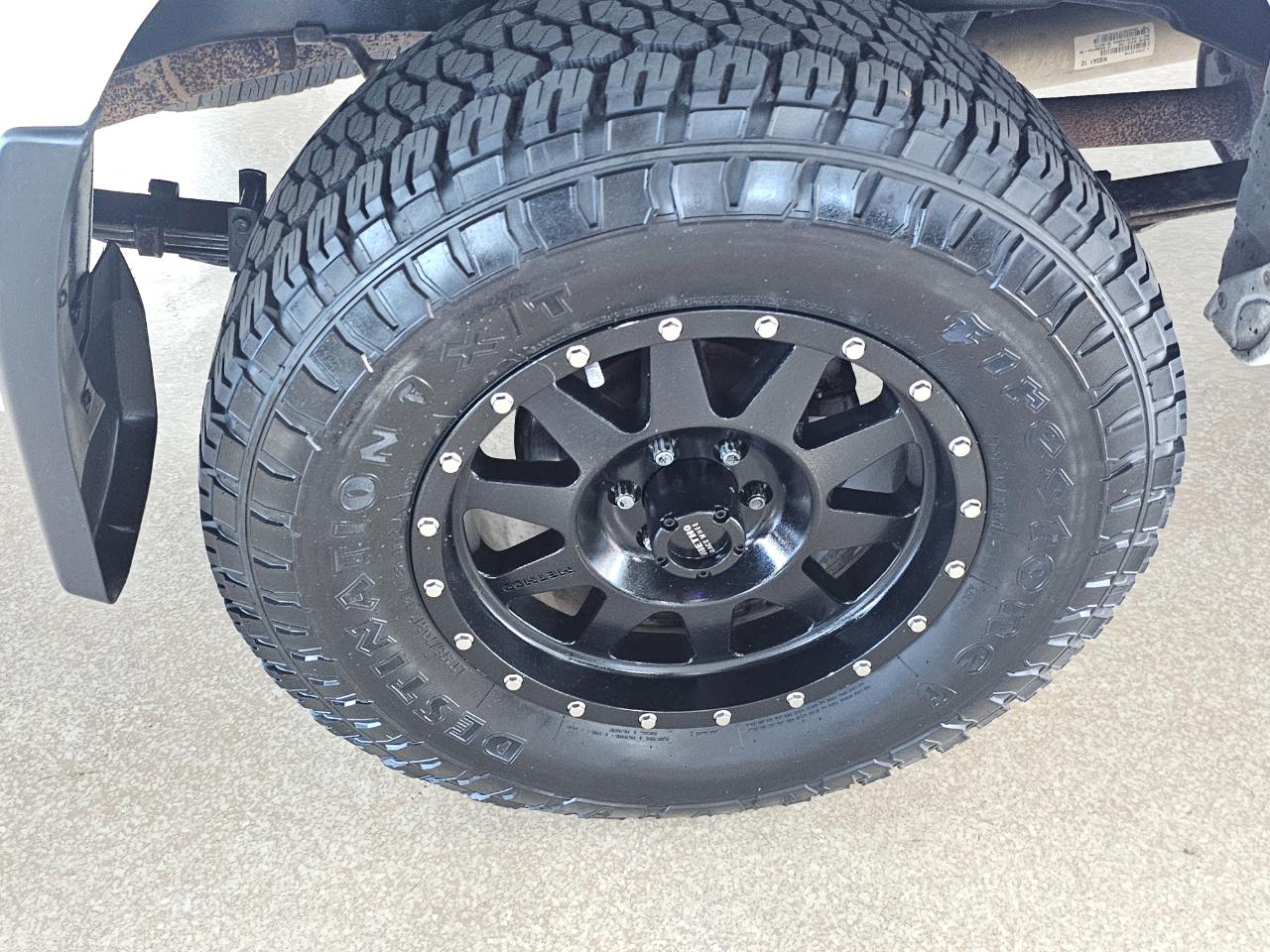 Nissan Frontier 4WD Crew Cab SWB Auto PRO-4X 2013