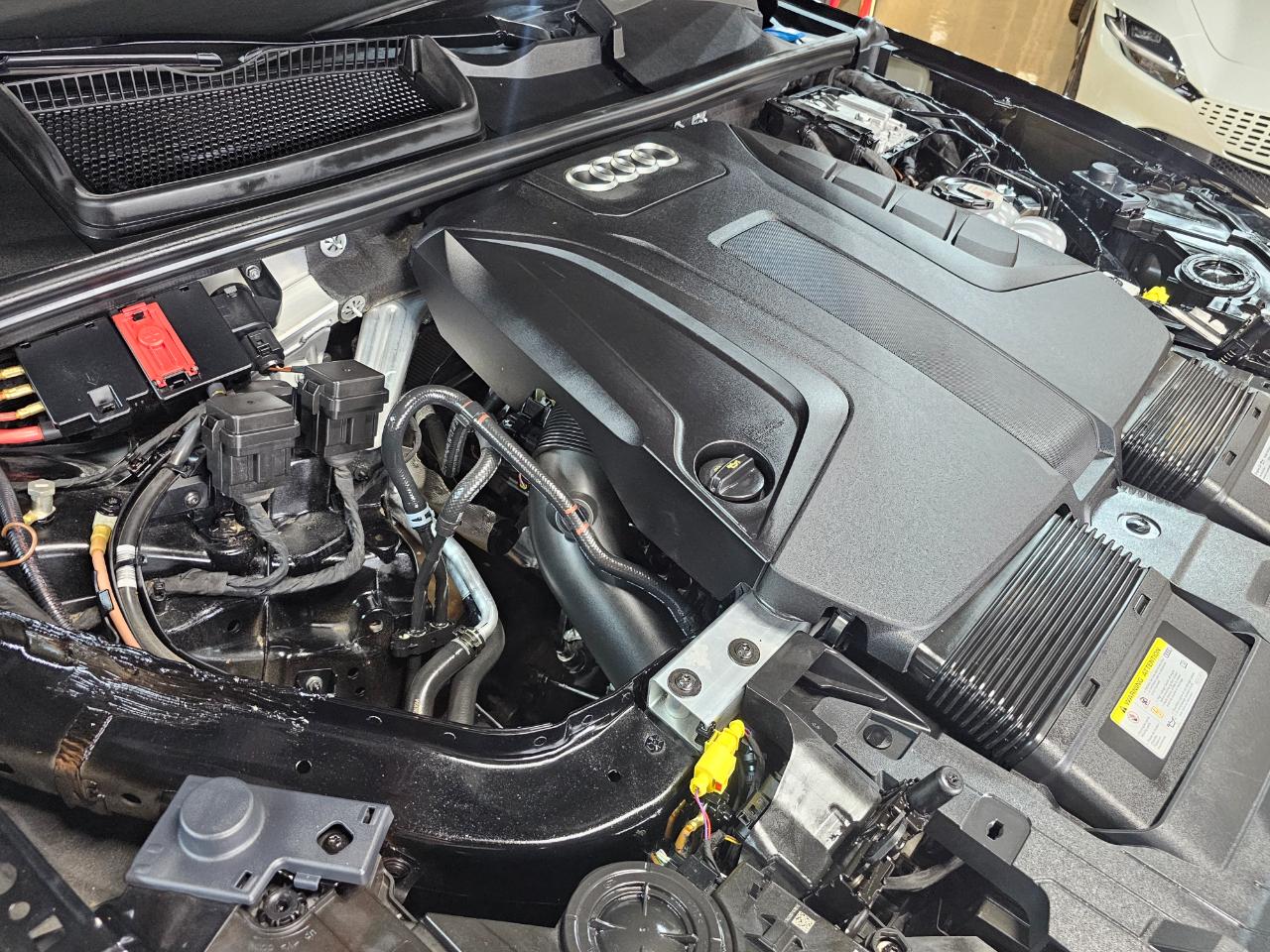 Audi Q7 Premium 45 TFSI quattro 2021