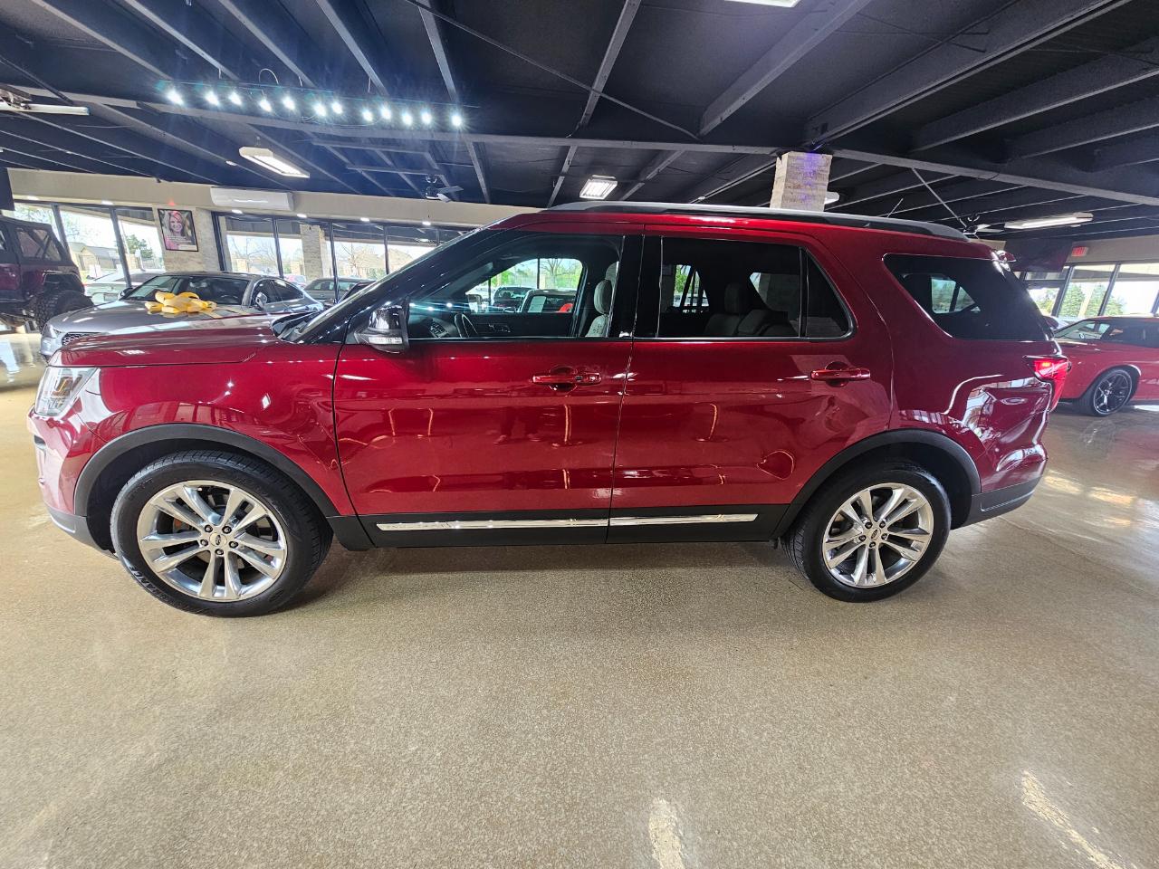Ford Explorer XLT FWD 2018
