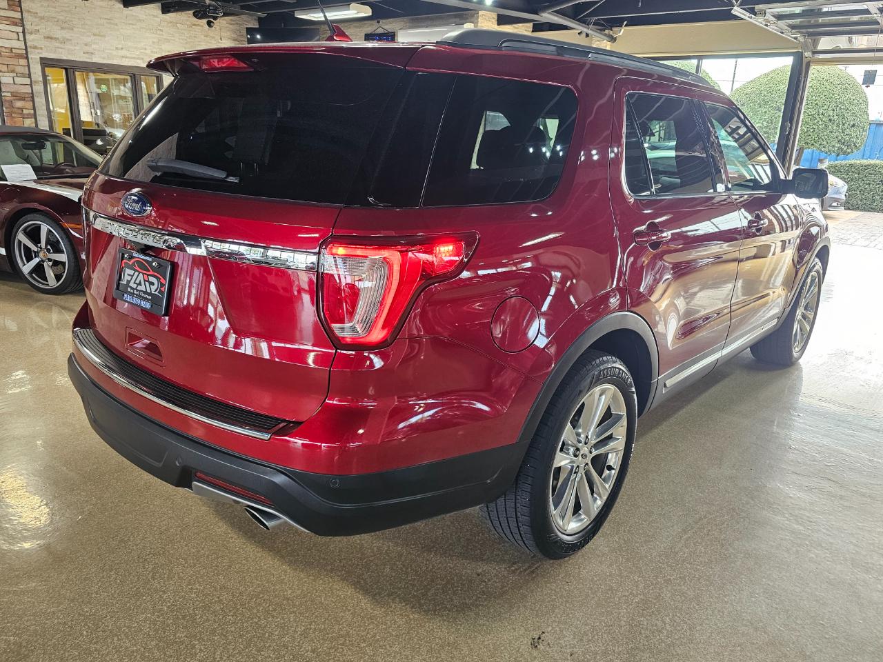 Ford Explorer XLT FWD 2018